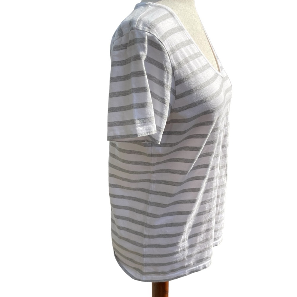 Ralph Lauren Sport grey, white stripe V neck Tee Shirt 100% Pima cotton Large - Picture 8 of 12